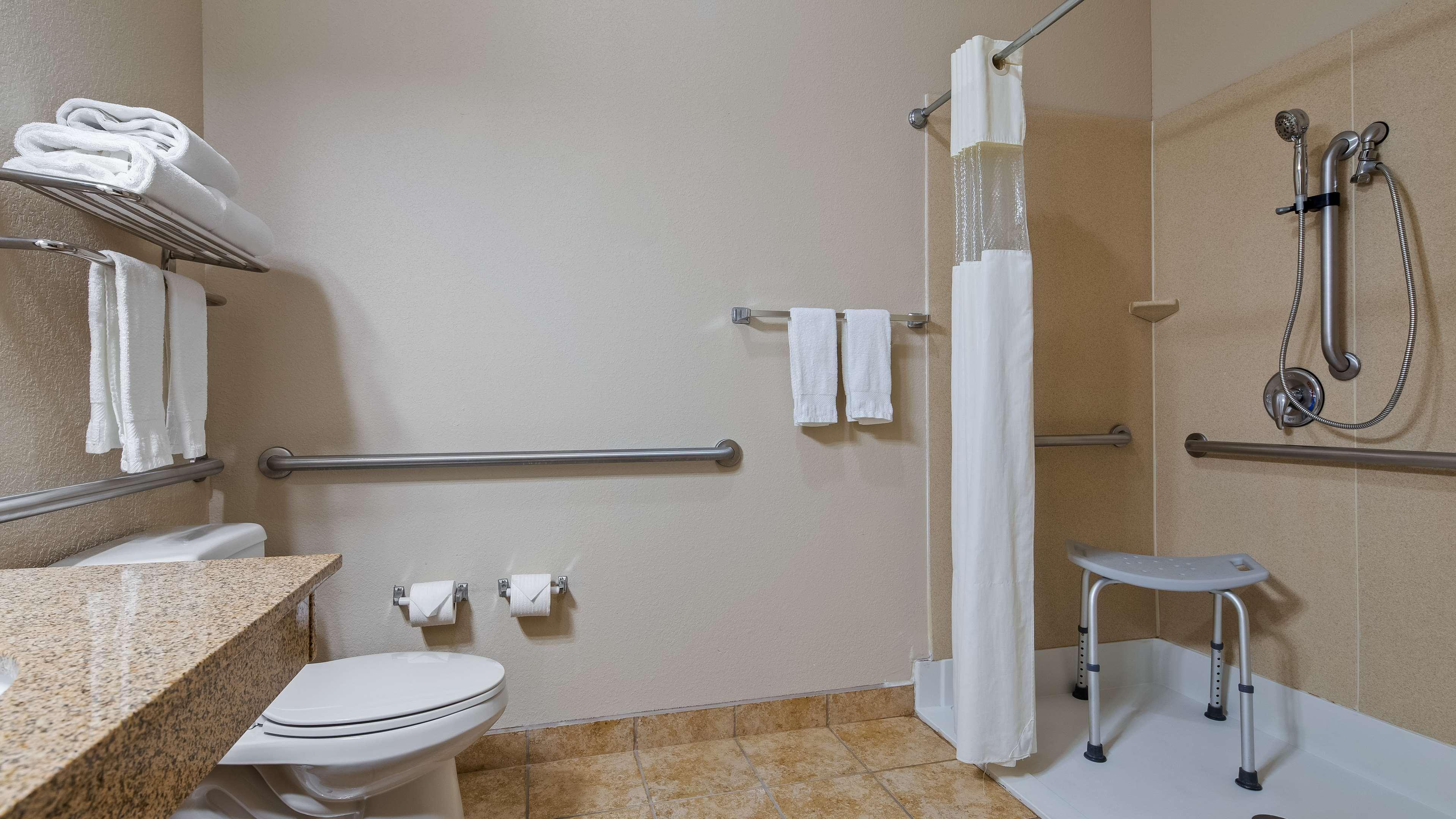 Best Western Plus Eastgate Inn & Suites Wichita Luaran gambar