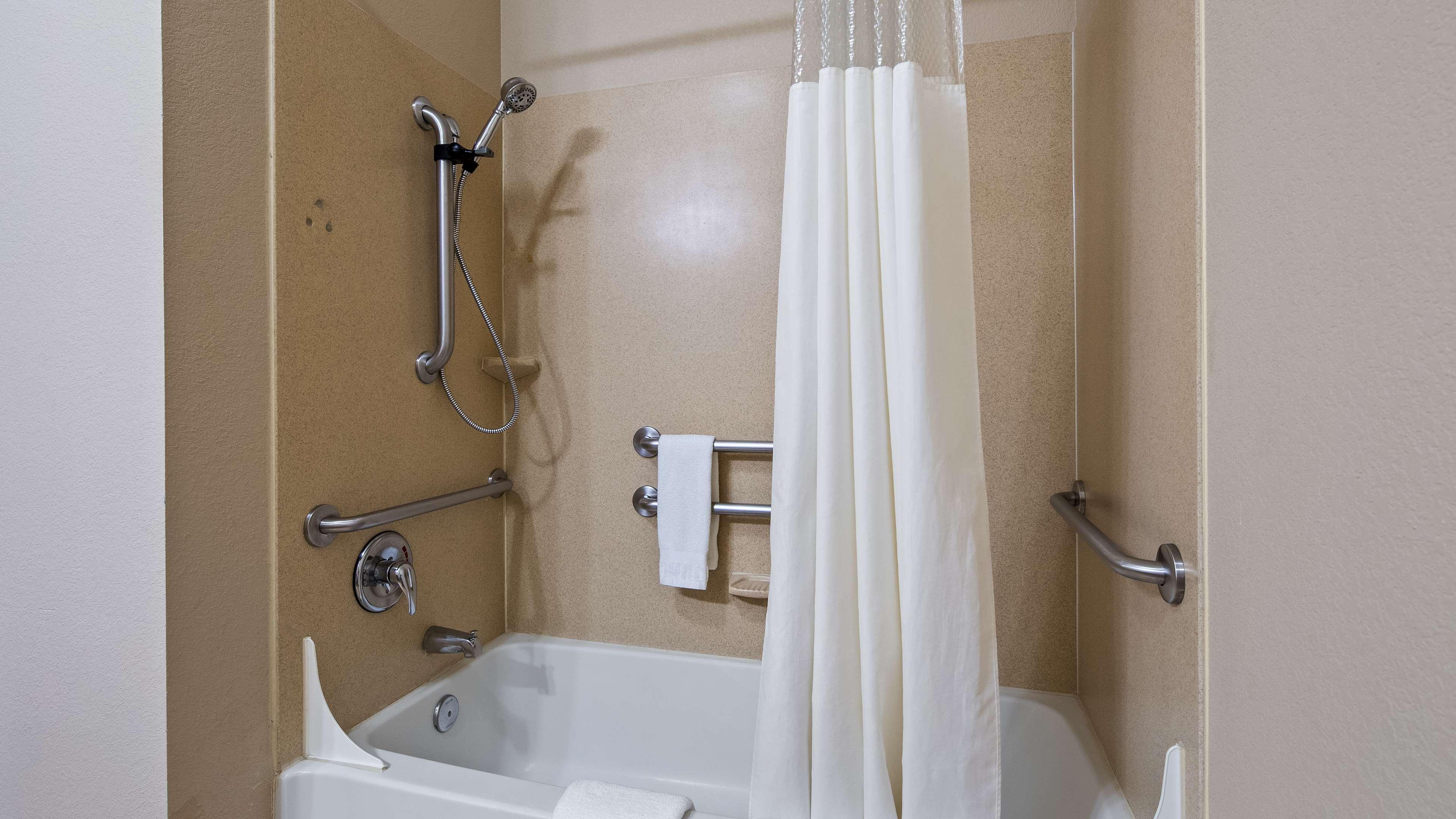 Best Western Plus Eastgate Inn & Suites Wichita Luaran gambar